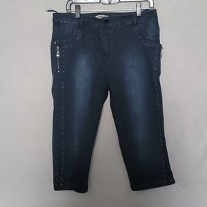 New without tag  shorts size 12